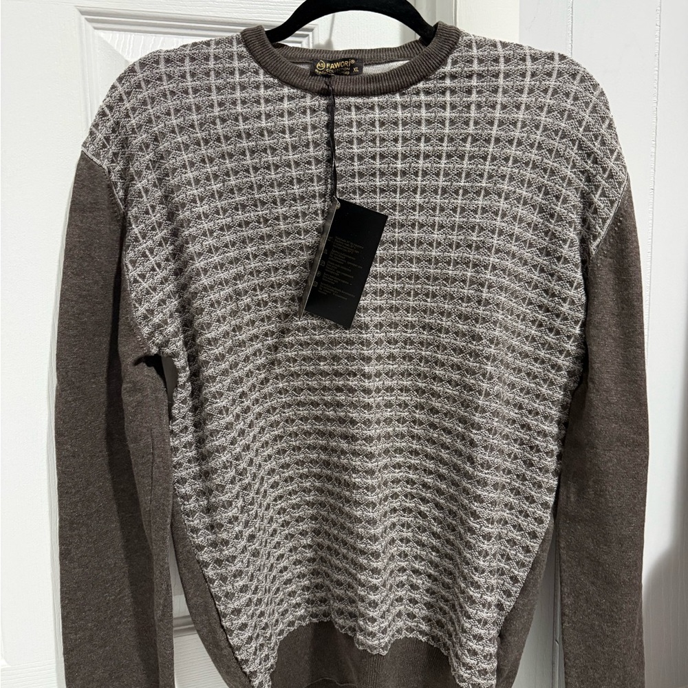 Men's Textured Crewneck Sweater - Brown and Cream